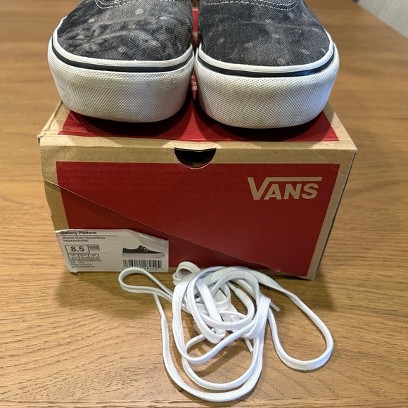 Vans Doheny Black/Grey/White Polkadot Platform - Picture 3 of 4